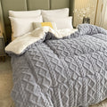High-Quality Thickened Velvet Blanket, (Pillowcases Are Not Included)